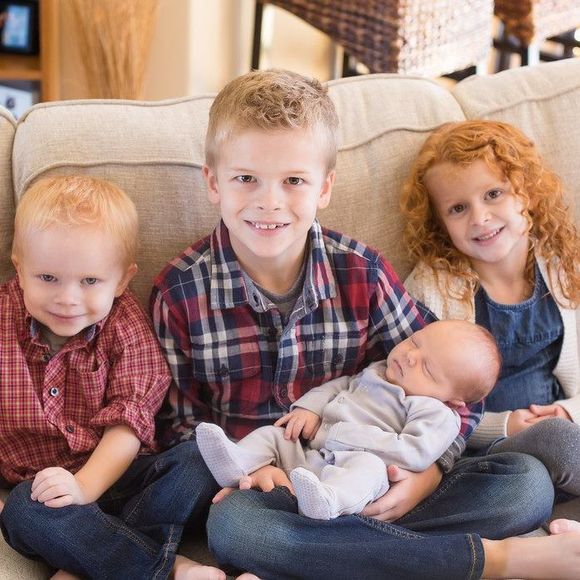 Meet your Posher, Abby - Picture 1 of 1